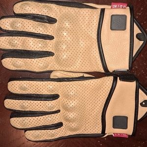 Odin Motorcycle Gloves XL Mens w/knuckle guards and finger/thumb vents. Leather.